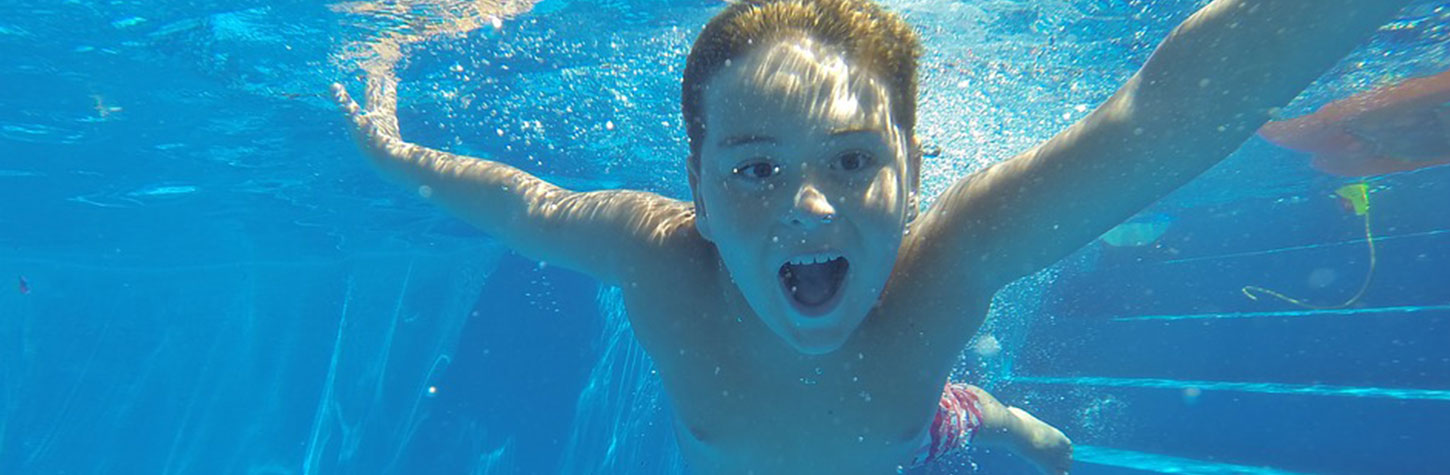 10 Reasons To Be Thankful For Your Pool
